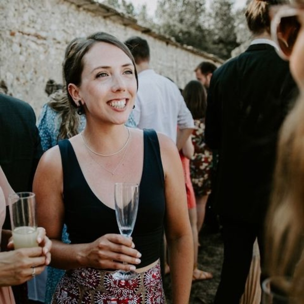 Meet your Posher, Laurie
